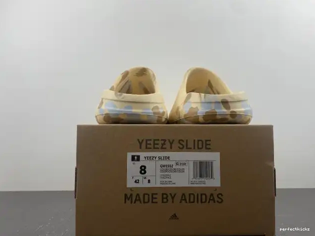 Yeezy Adidas GW1932 Slide 0502